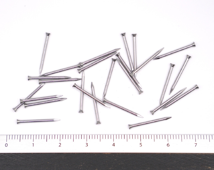 製靴用釘 Nails for shoemaking